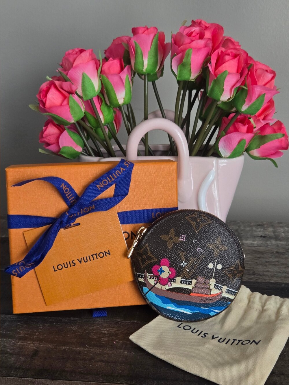 Louis Vuitton Monogram 2019 Christmas  Animation Round Coin Purse
